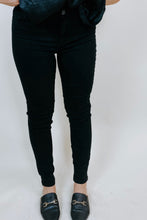 Load image into Gallery viewer, Black Skinny Jean