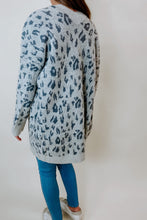 Load image into Gallery viewer, Oversized Leopard Cardi